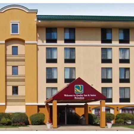 Quality Inn & Suites Bensalem Exterior photo